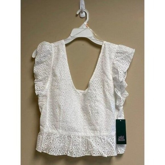 Women's Flutter Short Sleeve Eyelet White Crop Top With Ruffle Hem Size Medium - Picture 5 of 5